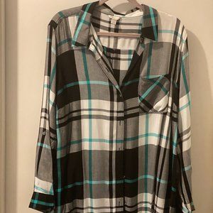 Cato Plaid Women's long sleeve top- 18/20W
